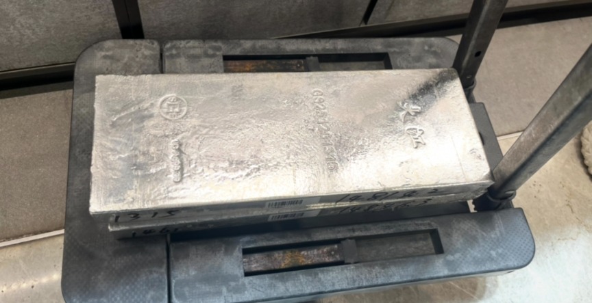 深圳水贝掀起“抢银热”？记者实探