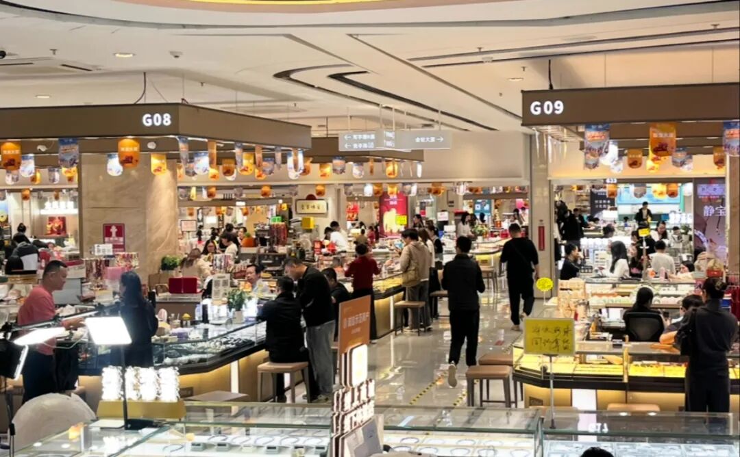 深圳水贝掀起“抢银热”？记者实探